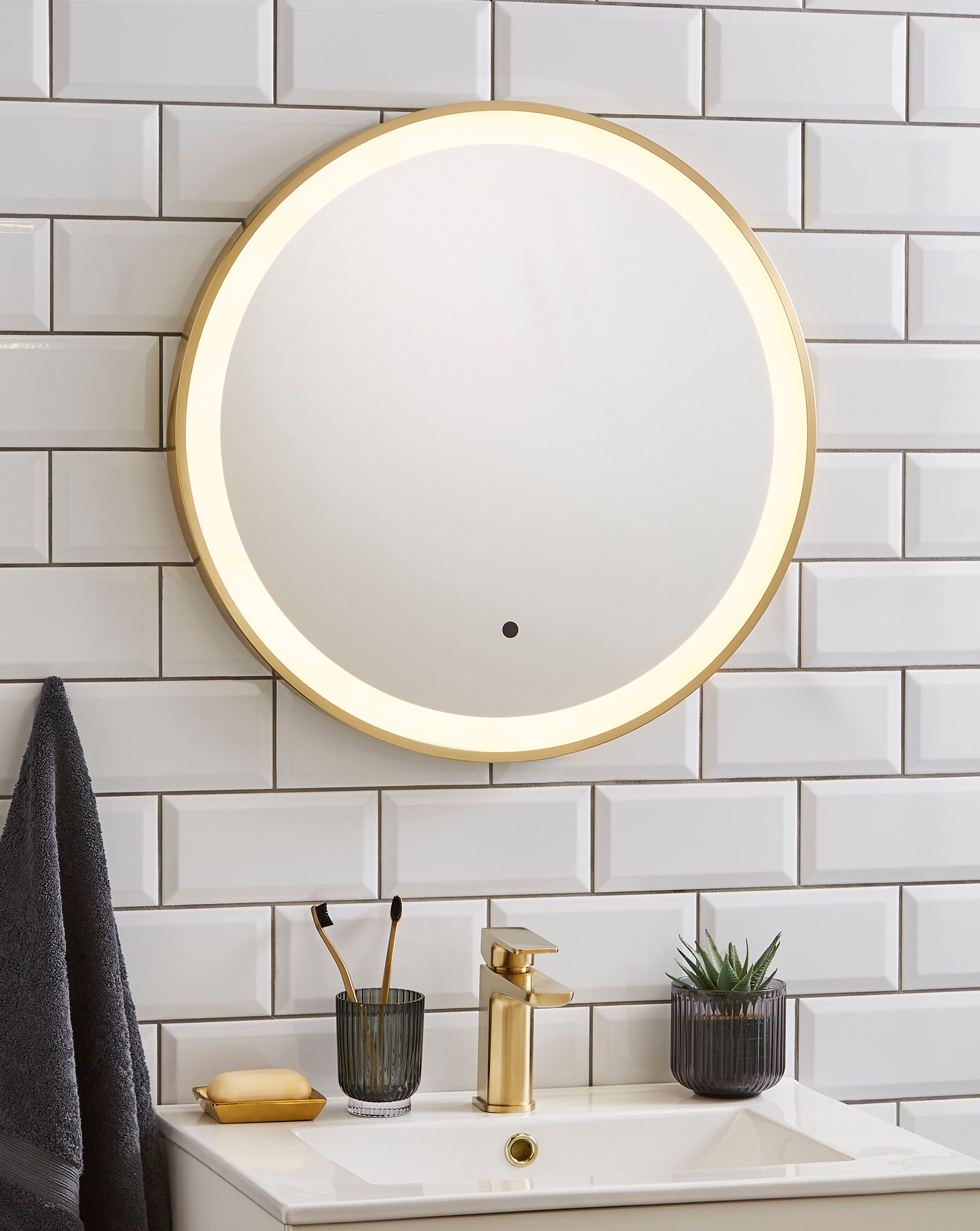 Ottone Round 600mm LED Mirror